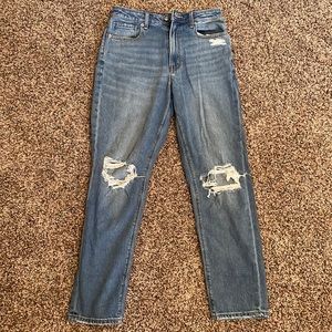 American Eagle Mom Jean size 6